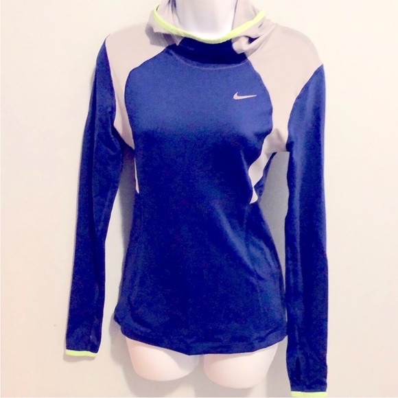 Nike thermafit pull over - Picture 1 of 3